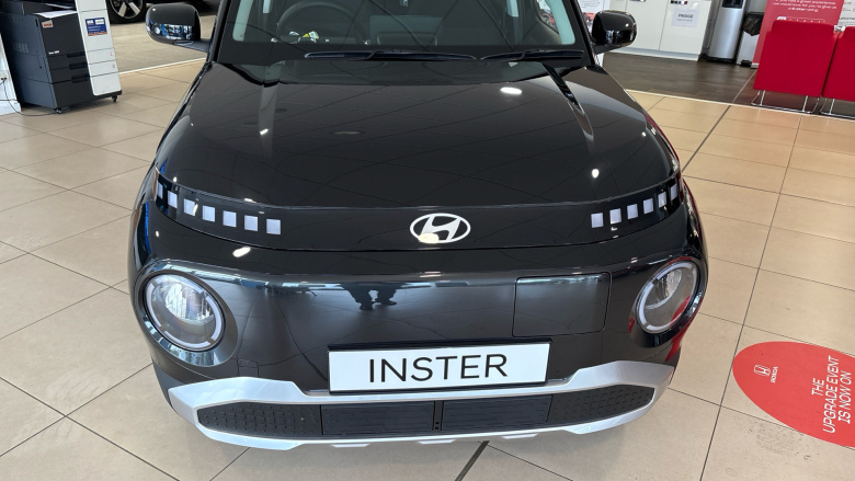 Hyundai INSTER 85kW 01 49kWh 5dr Auto Electric Hatchback